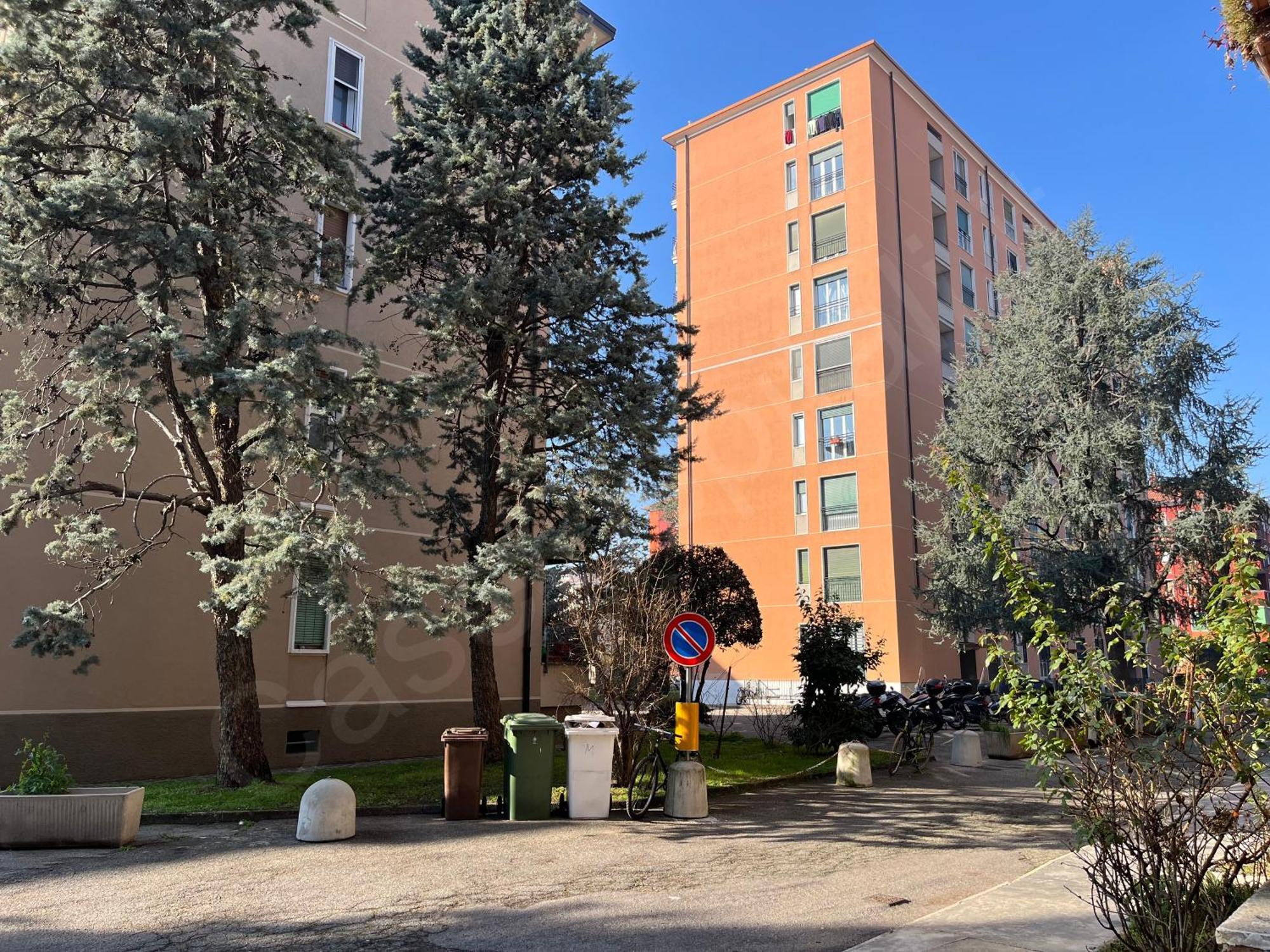 Caseospitali - Alice's House, Funzionale Trilocale Con Arredi Moderni Appartement *