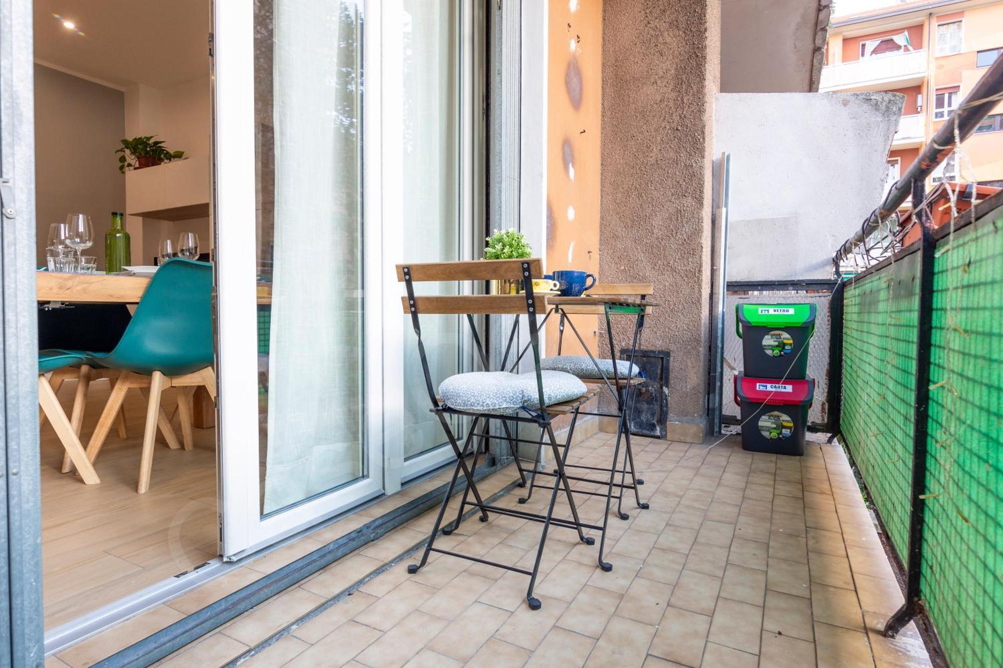 Appartement Caseospitali - Alice's House, Funzionale Trilocale Con Arredi Moderni Milan